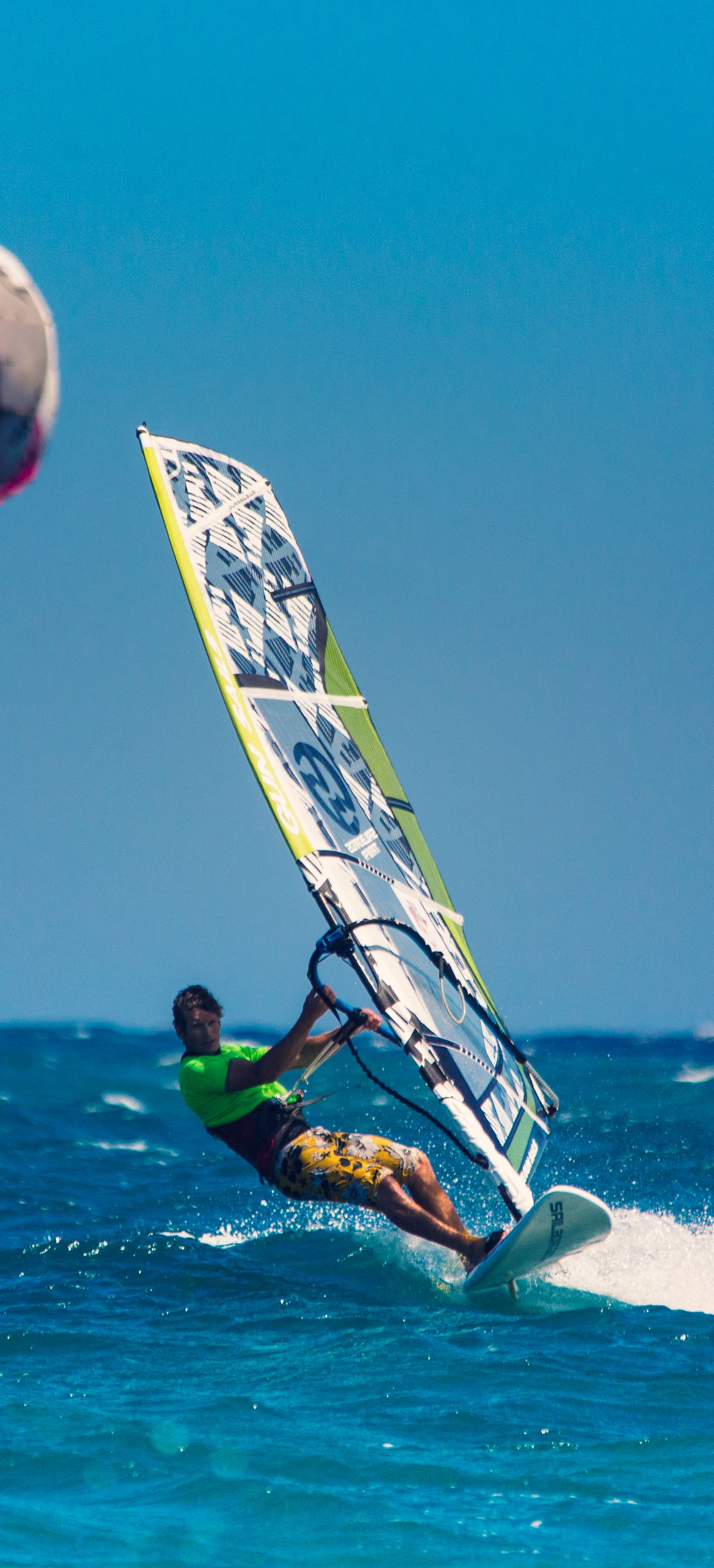 Windsurfing перевод. Трувиль виндсерфинг. Windsurf гостиница Tenerife. Благовещенка виндсёрфинг. Пумпури виндсерфинг.