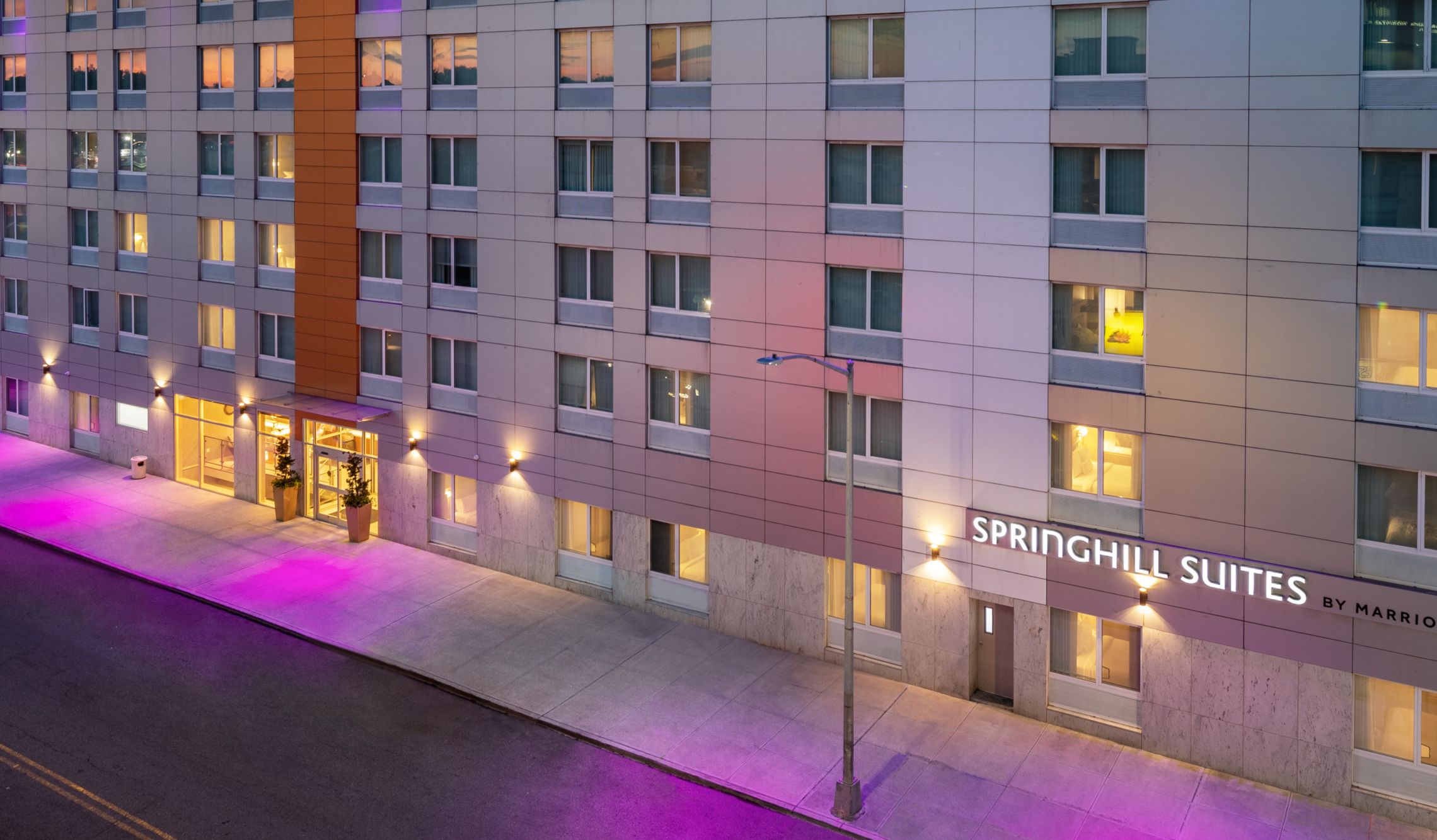 Hotel near JFK airport SpringHill Suites New York JFK Airport/Jamaica