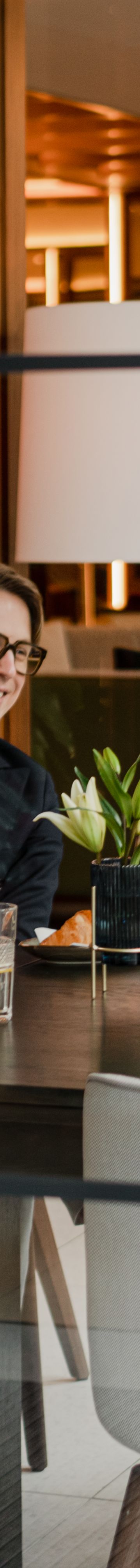 Business meeting 1001610