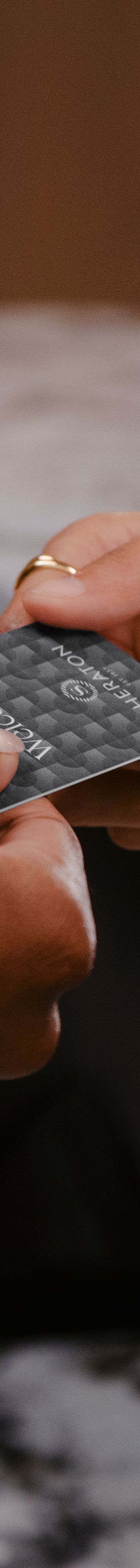 CHECK-IN_ENJOYING_01552