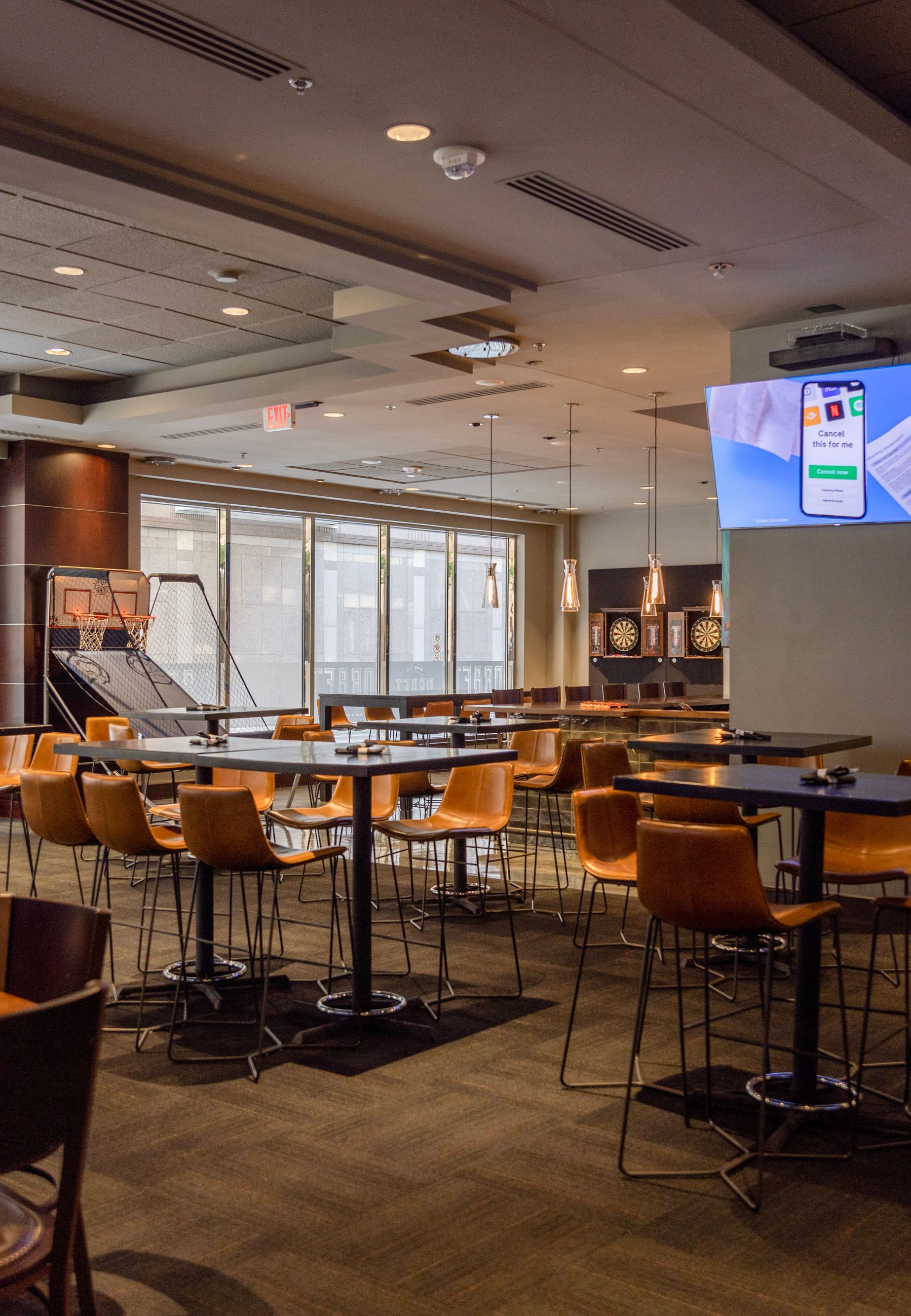 Draft Sports Bar Lounge 2