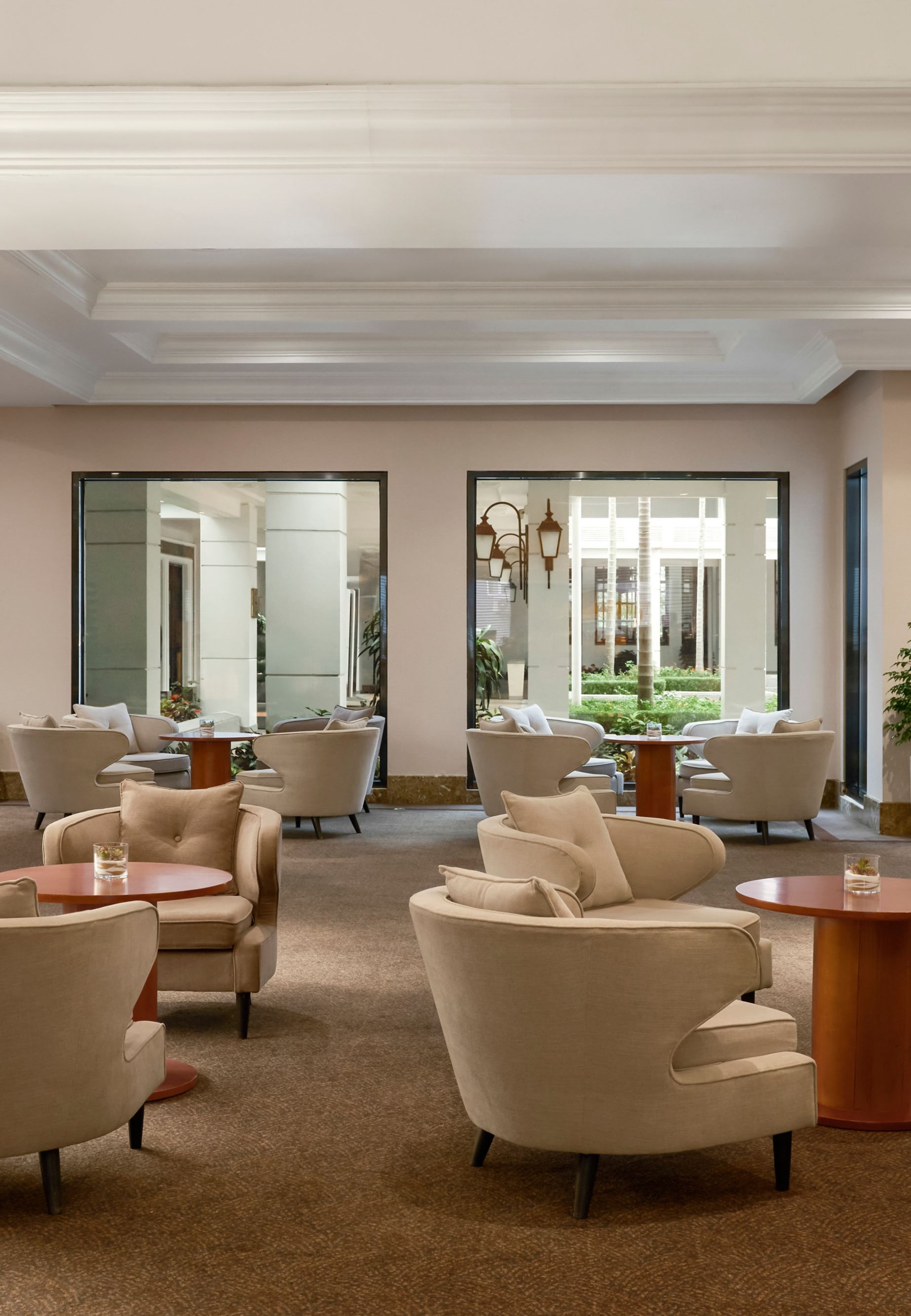 Lobby Lounge - Setting