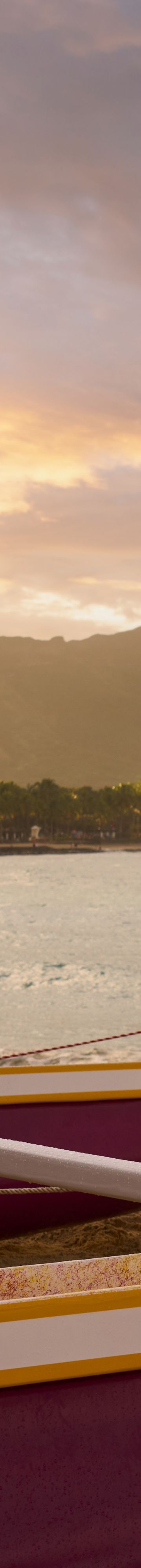 canoes waikiki beach 2 