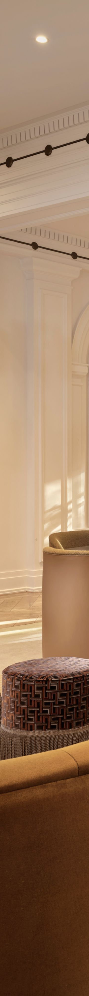 Piccadilly Lobby Entrance