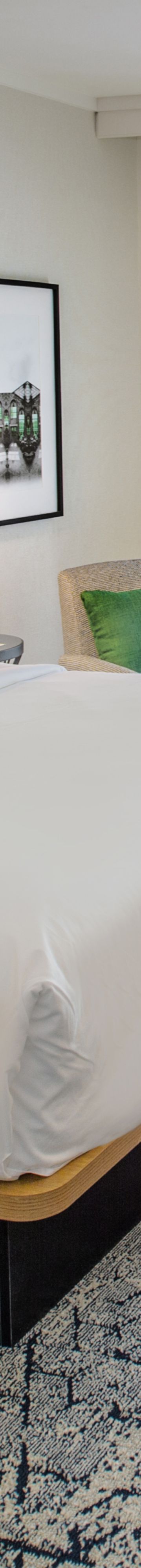 008 Sheraton Plaza_R29565