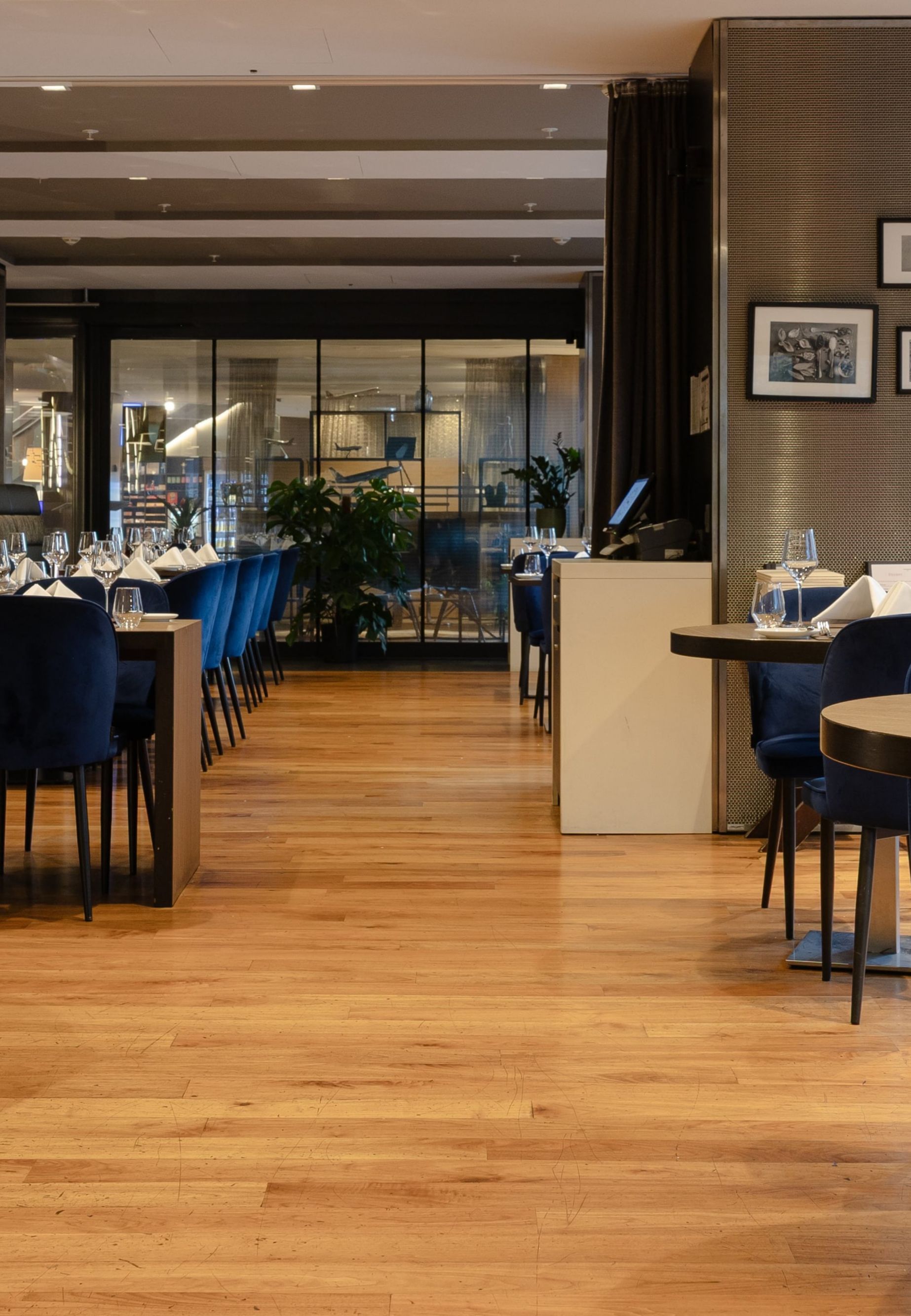 Restaurant Overview 33934