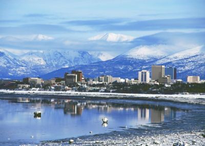 A skyline on the lake's edge during the wintertime