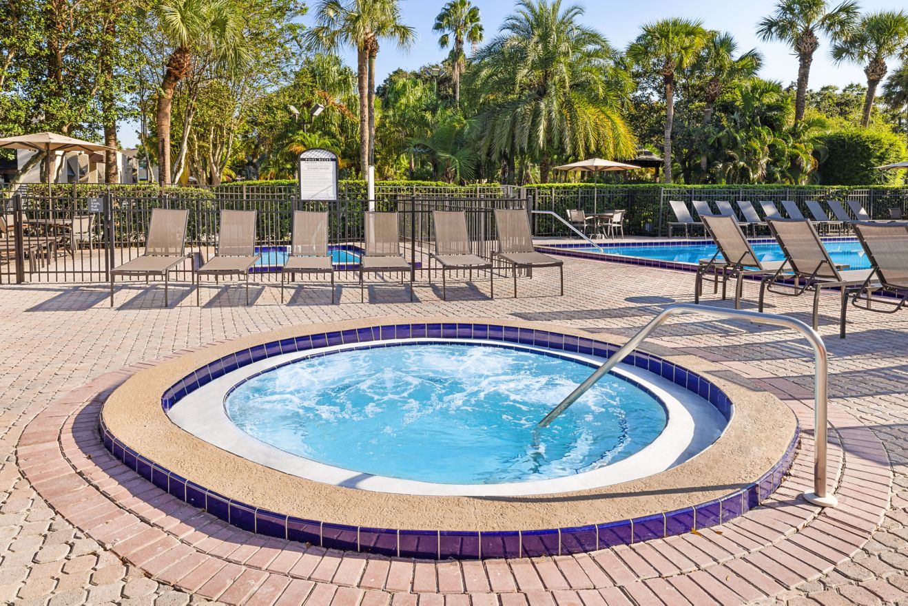 Whirlpool, children's pool with loungers