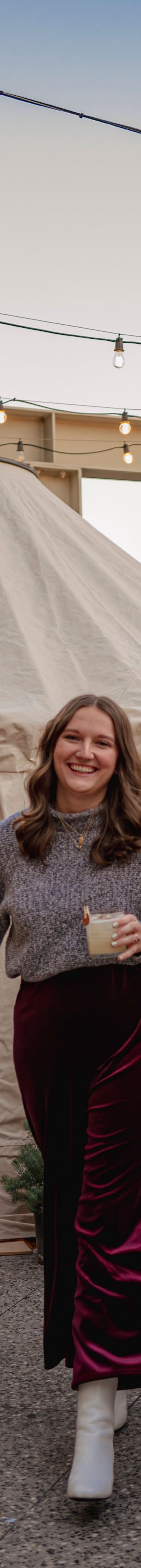 Alpine Village Coupl23755