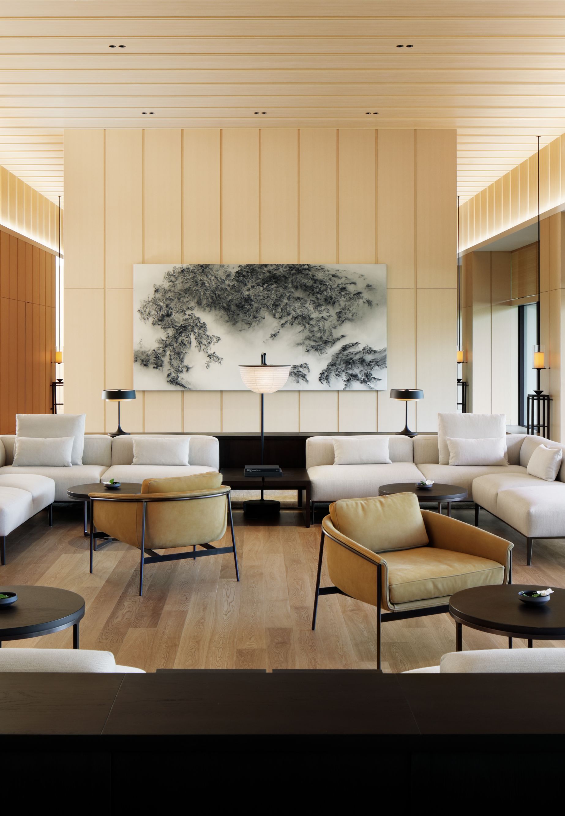 tyonz-lobby-lounge-50716276