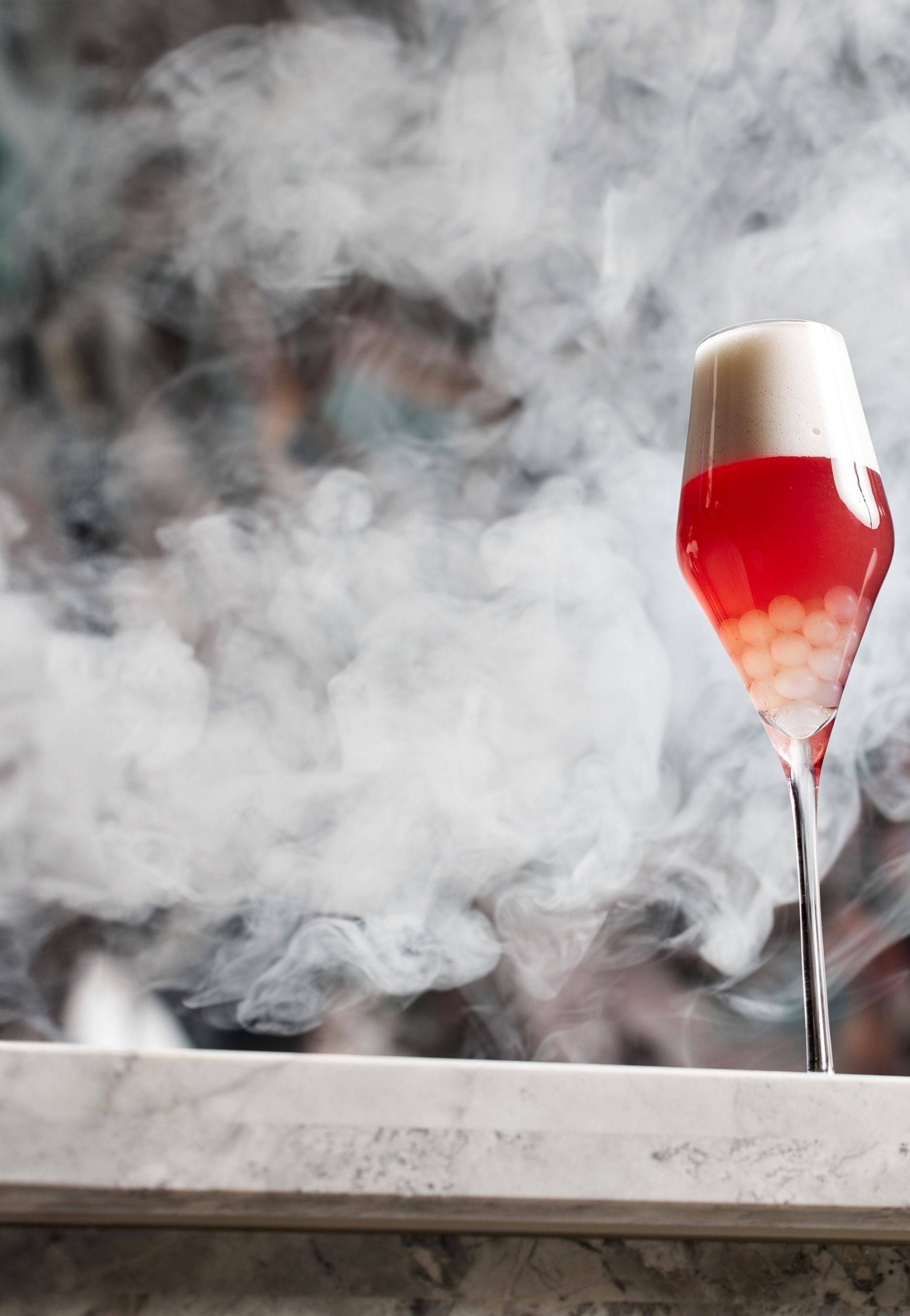 red_cocktail_smoke_12426