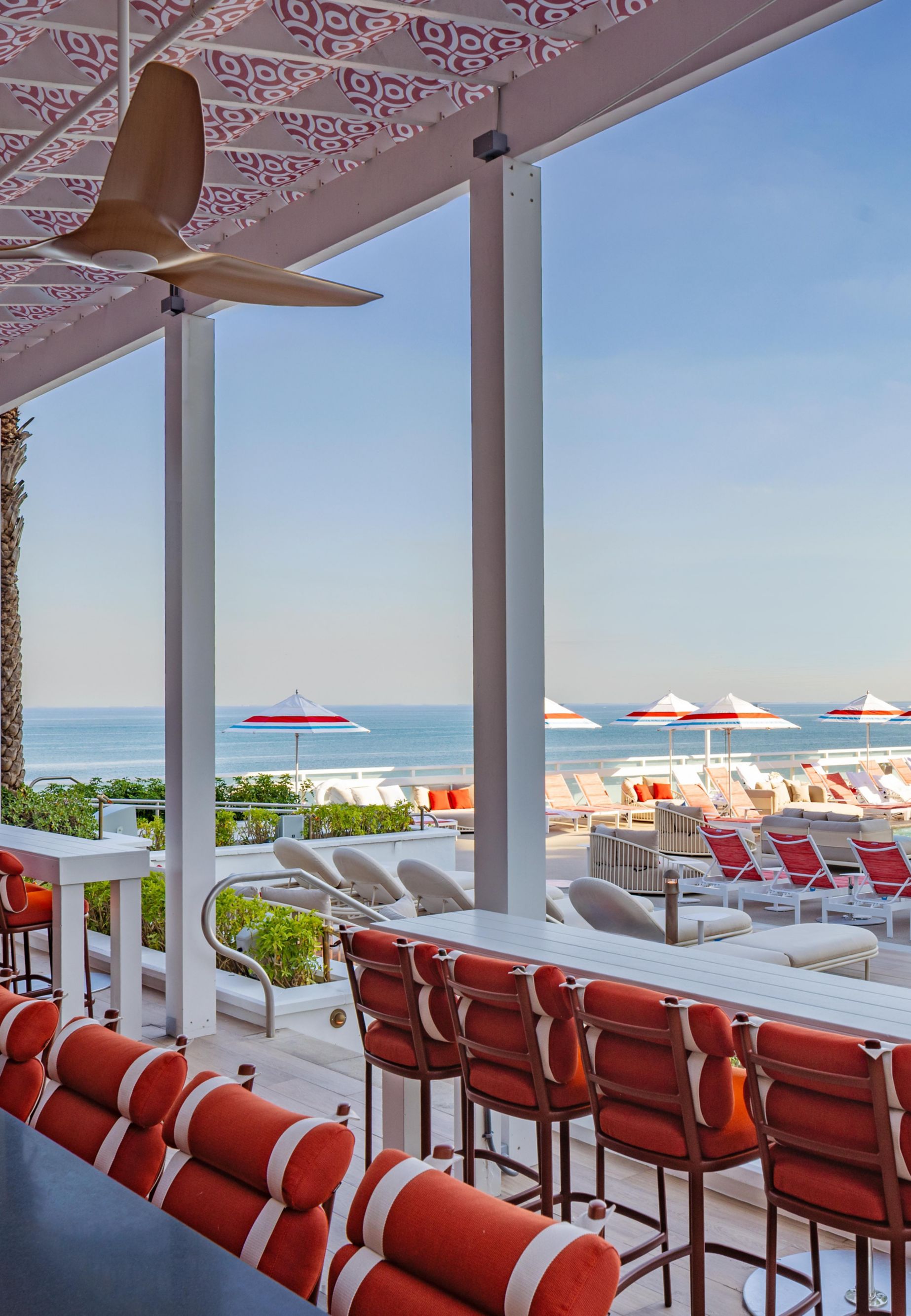 terrace-dining-34742