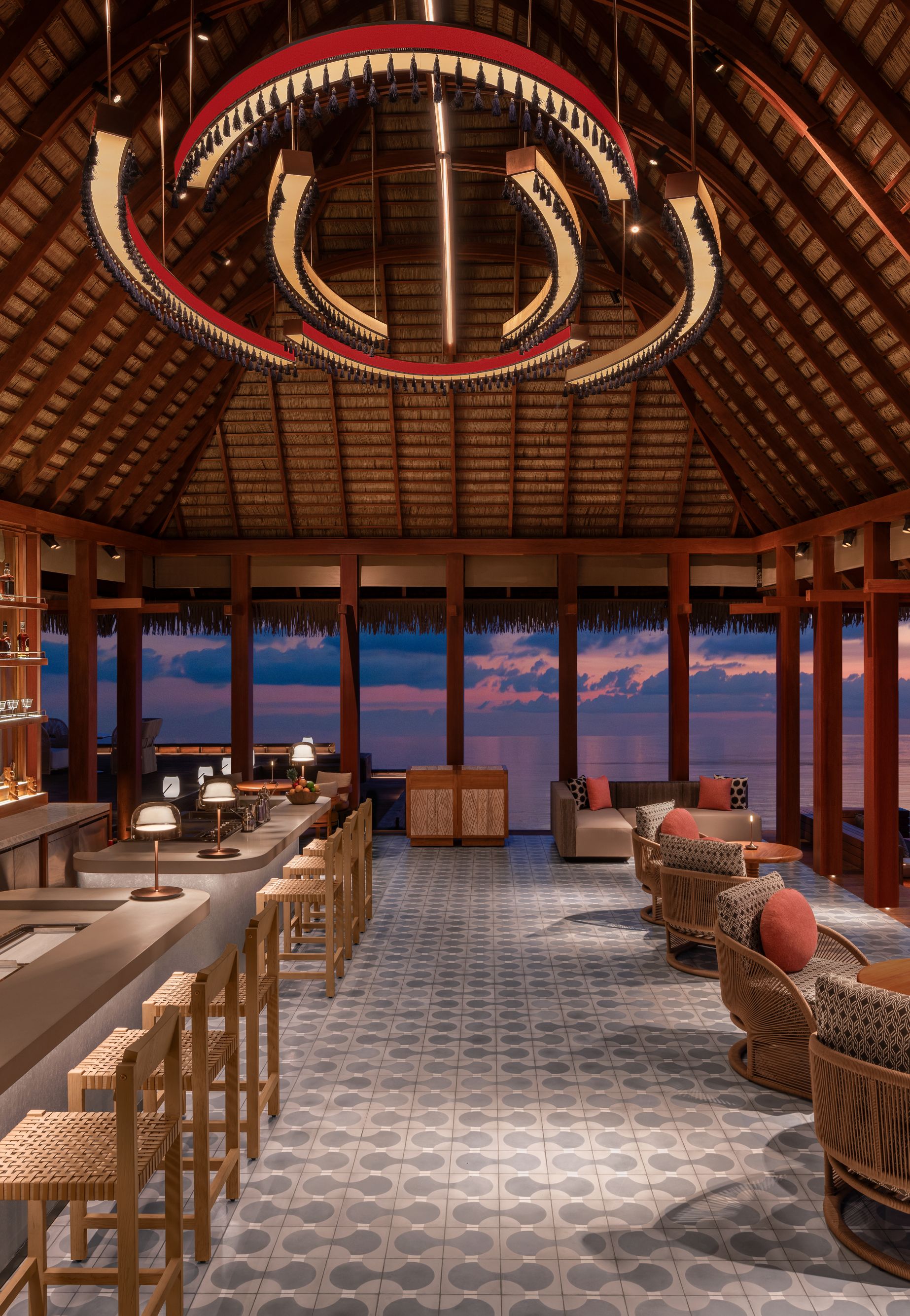 sip-bar-twilight-17446