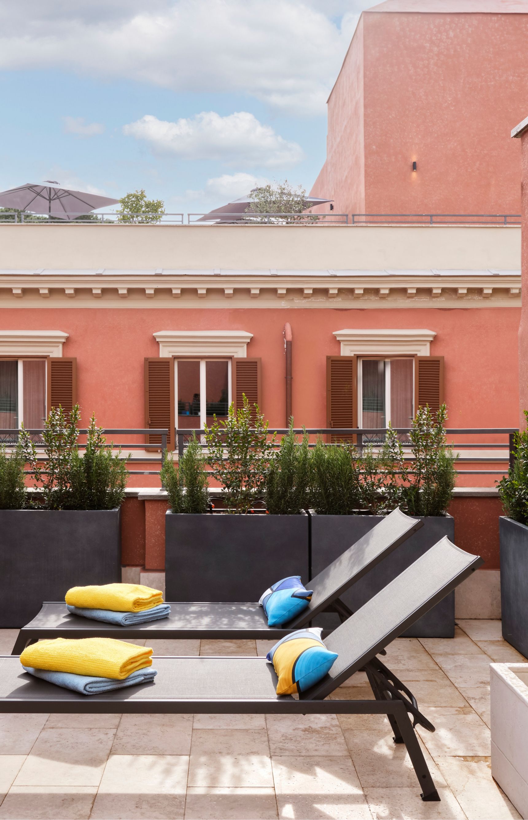 Mega Suite - Terrace