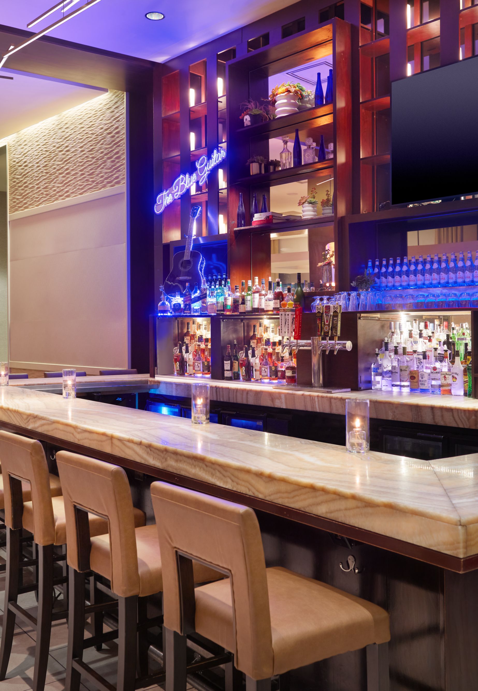 lobby-bar-38601