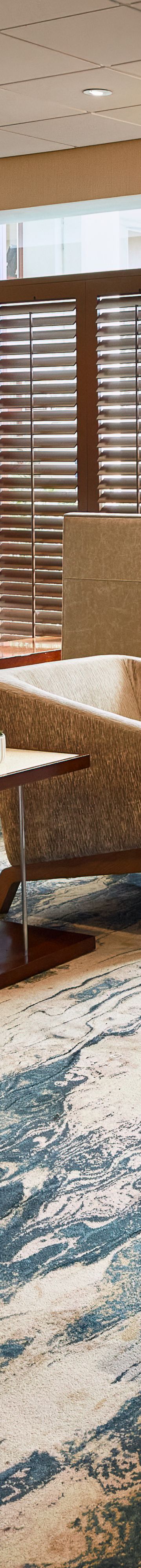 WestinSFOLobby2 30221