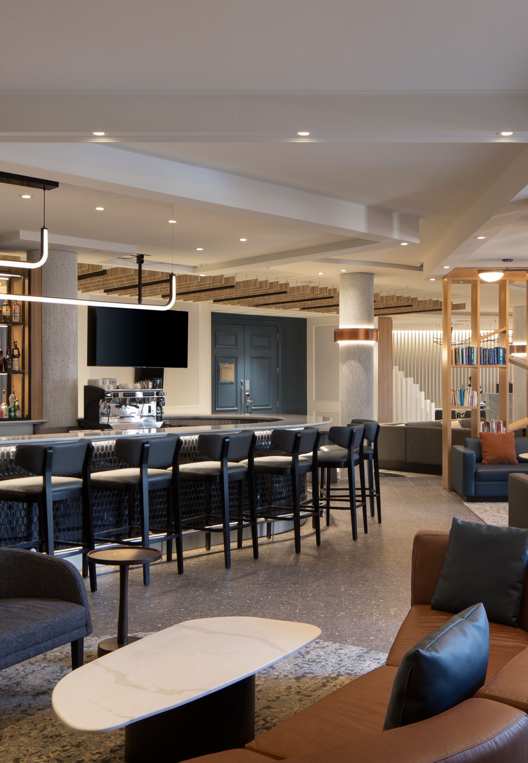 Lobby Bar 14554