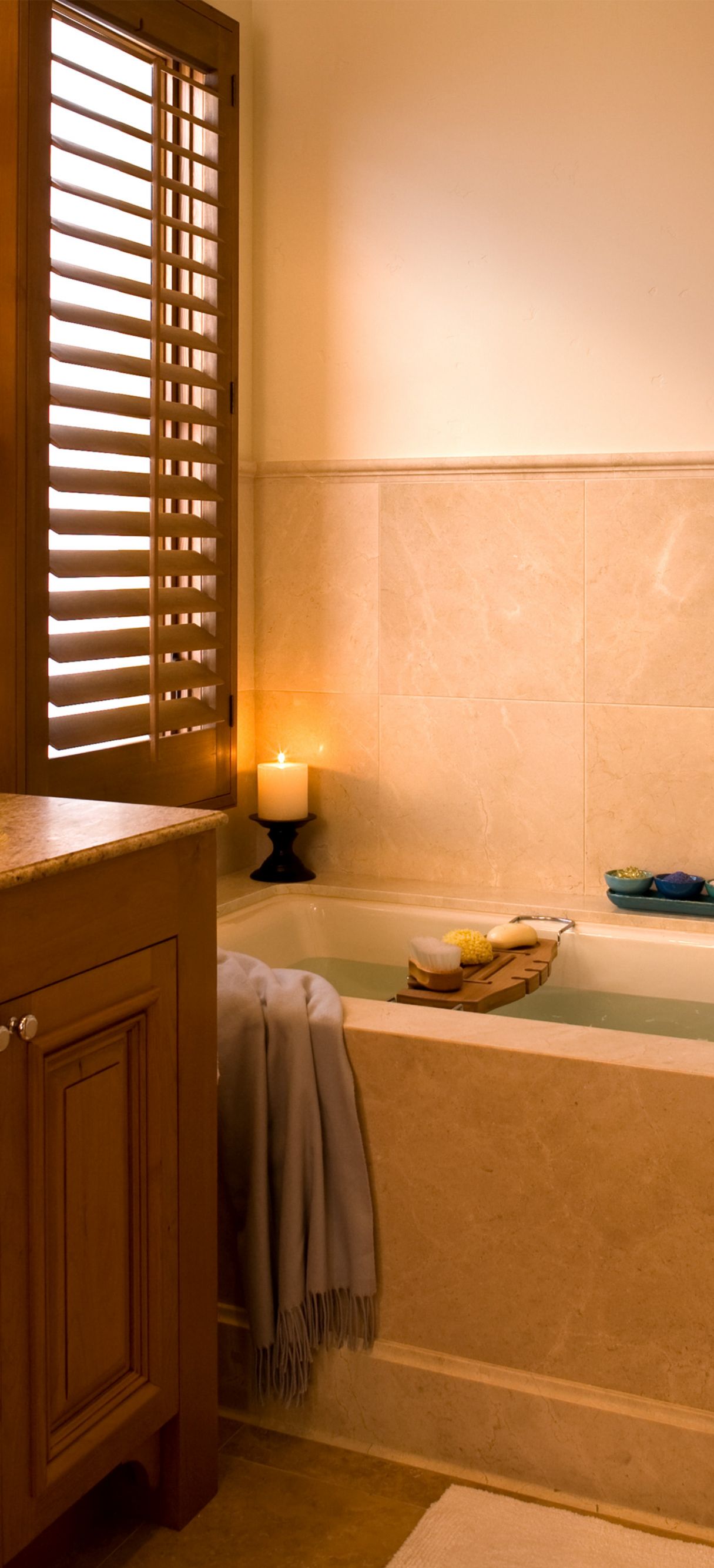 Villa Bathroom Tub