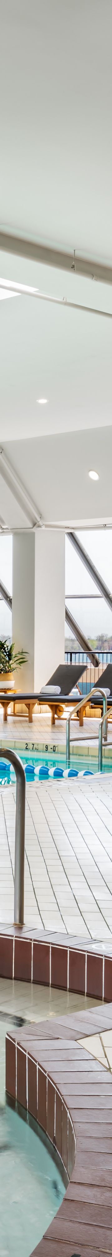 yyzwi-heated-pool-4898