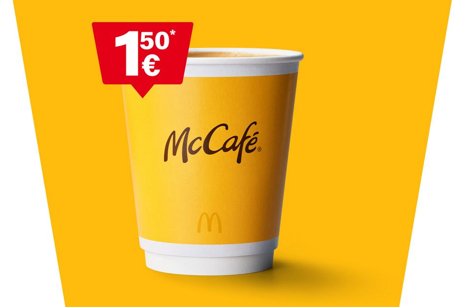 Man sieht einen kleinen Kaffee für 1,50€