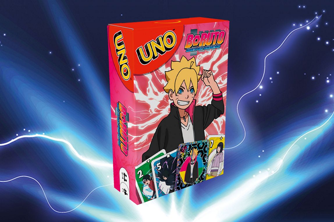 UNO Boruto Kartenspielverpackung. Anime Charakter Boruto Uzumaki posiert vor pinkem Blitzhintergrund. Logos und Charakterkarten.
