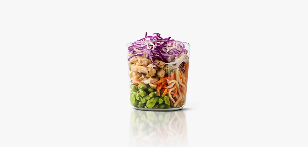Salat, tomat, løg og agurk