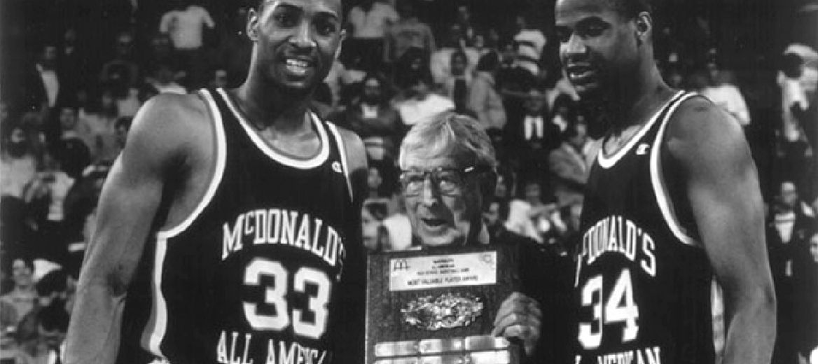 Alonzo Mourning, John Wooden and Billy Owens pose with game placque, McDonald’s All American Games 1988