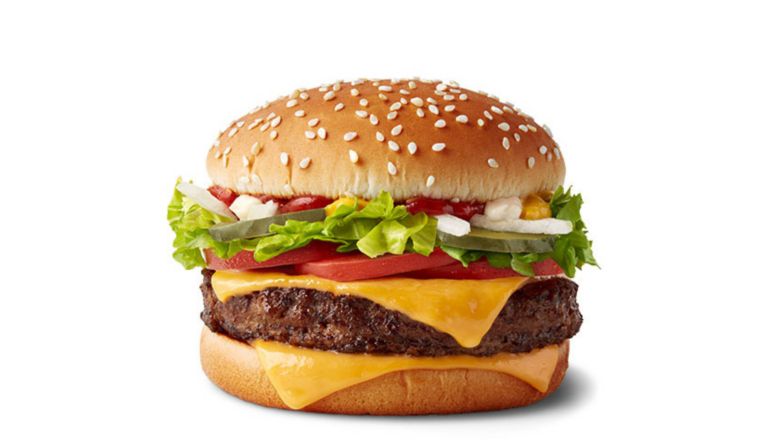 Calories in McDonald's Quarter Pounder with Cheese Deluxe