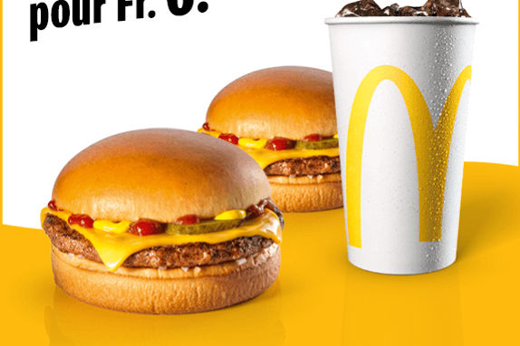 2 cheesburger + 0.4l soft drink pour 6 chf