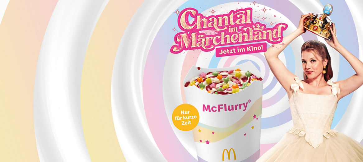 McSundae® Frozen Yogurt mit Karamell-Sauce und McFlurry® Schoko Vegan Katjes® CHOCJES® Caramel mit veganer Erdbeer-Sauce.