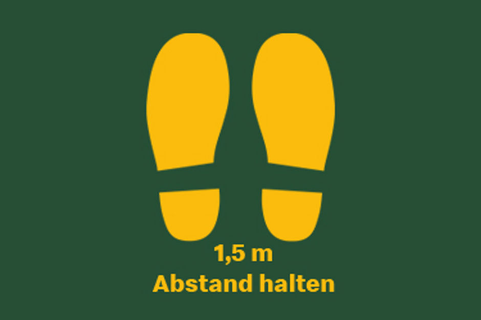 Grafik: Fußabdrücke Text: 1,5 m Abstand halten