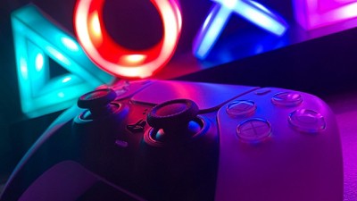 Game controller with neon lights