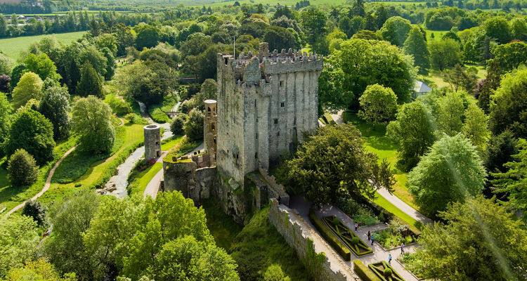 Markets Push to Record Highs as Geopolitical Risks Fade