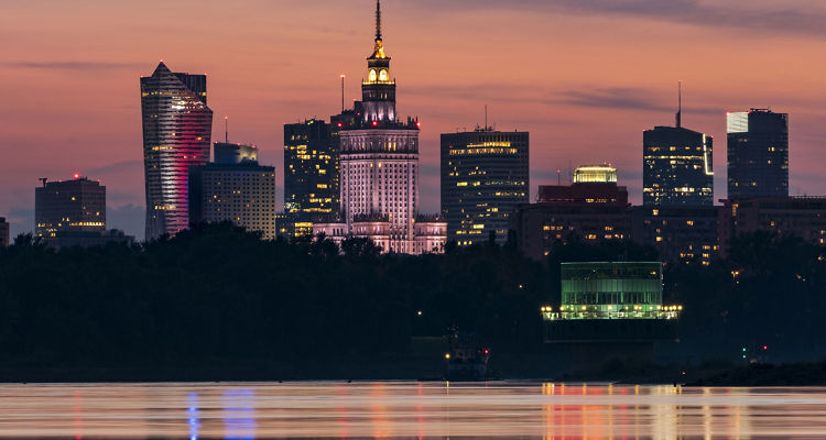 US Supreme Court Strikes Down Trump's Tariffs