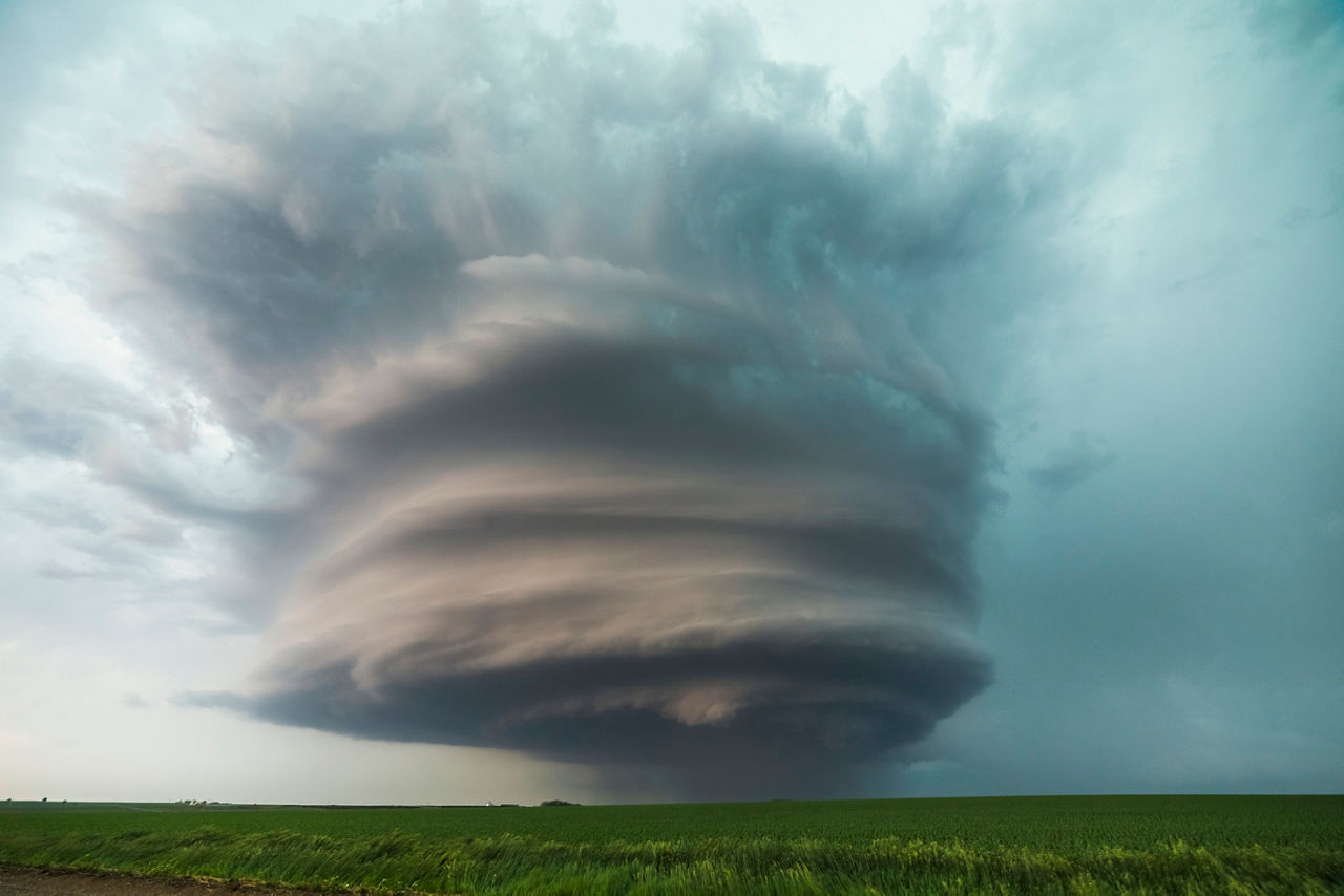 Supercell moves across the country near West Point Nebraska.