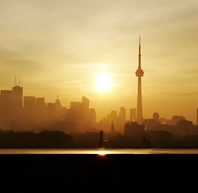 Lever du soleil à Toronto