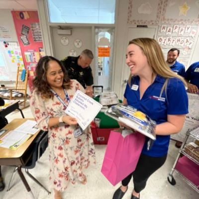 Helping the Students/Subaru Loves Learning!