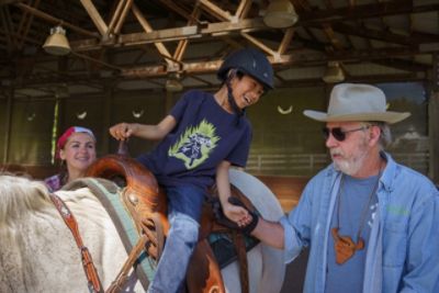 HORSES HELPING KIDS