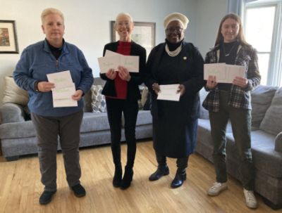 Making the Holiday Season a Little Brighter with Visions and Pathways