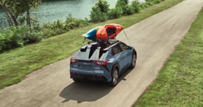 Subaru deals electric crossover