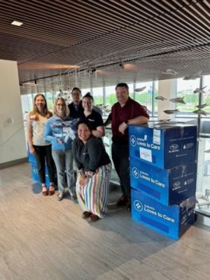 Subaru Love Promise Moment: Spreading Comfort and Hope at UW Carbone