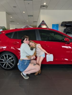 Un evento especial de adopción tiene un gran impacto en las mascotas de la zona