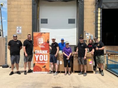 Subaru Loves to Help® Food Drive