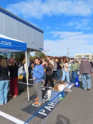 Circle Subaru Hosts Pet Adoption.
