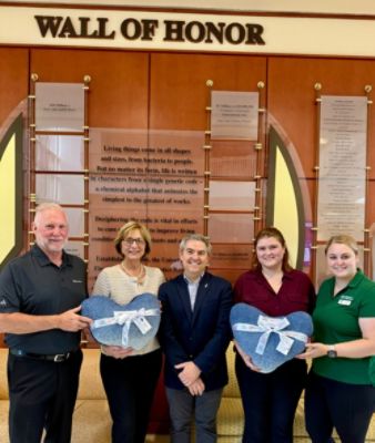 Small Gifts, Big Impact: Blankets Bring Comfort to Cancer Treatment Patients