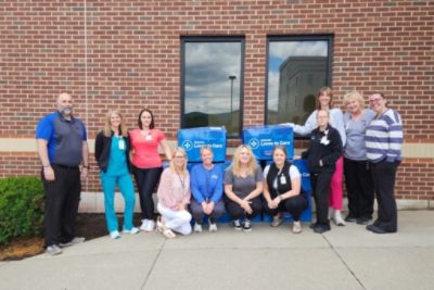 Subaru Loves to Care Blanket Delivery, Broome Oncology
