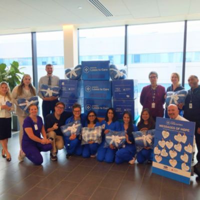Spreading Warmth and Hope: Walker’s Renton Subaru Donates 80 Blankets to Valley Medical Center