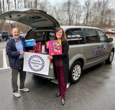 Valenti Subaru helps its neighbors on Random Acts of Kindness Day