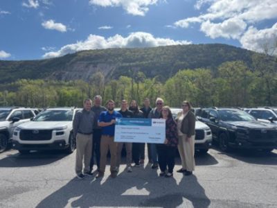 Western Maryland Food Bank Share the Love Donation - Thomas Cumberland Subaru