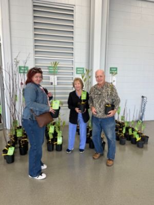 Paul Moak Subaru Donates Trees to Greater Belhaven Foundation